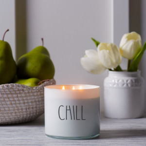 Jasmine & Vetiver - Chill 3-Wick-Candle 411g