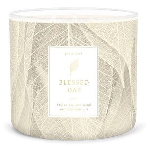 Blessed Day 3-Docht-Kerze 411g