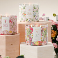 Easter in Bloom 3-Docht-Kerze 411g