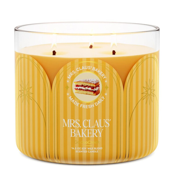 Mrs. Claus Bakery 3-Docht-Kerze 411g