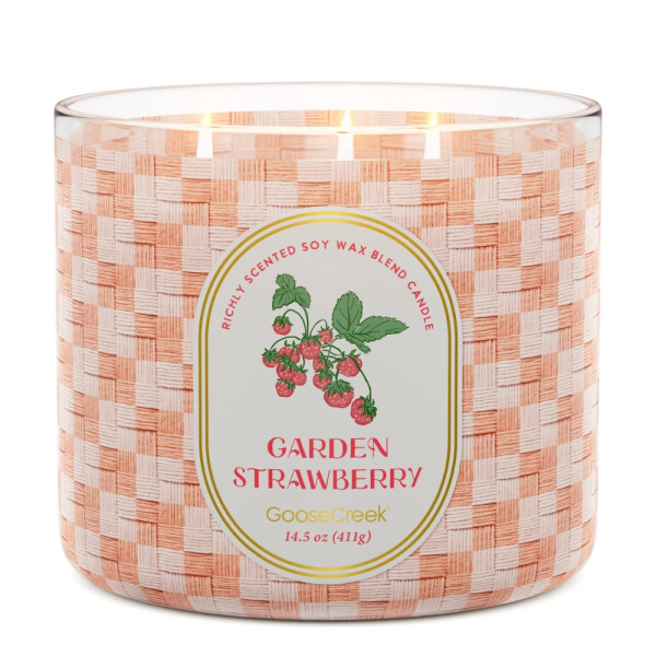 Garden Strawberry 3-Wick-Candle 411g