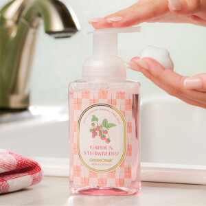 Garden Strawberry Foaming Soap 270ml